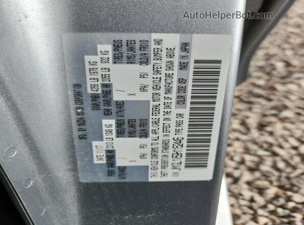 JM1GL1V59H1152445 2017 MAZDA 6 Silver Vista del compartimento del motor