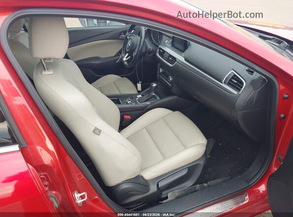 JM1GL1V5XH1138845 2017 MAZDA 6 Red Widok wnętrza z przodu