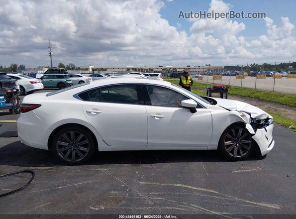 JM1GL1VM3L1513894 2020 MAZDA 6 White Rear interior view