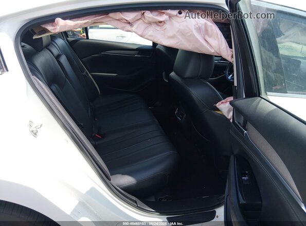 JM1GL1VM3L1513894 2020 MAZDA 6 White VIN sticker view