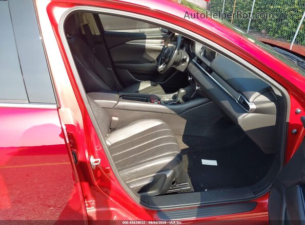 JM1GL1VM6J1311600 2018 MAZDA 6 Красный Вид салона спереди