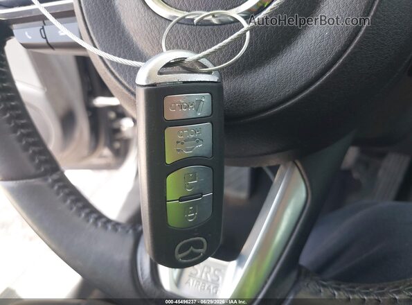 JM1GL1VM6J1332334 2018 MAZDA 6 Blue Առջևի վահանակի տեսք
