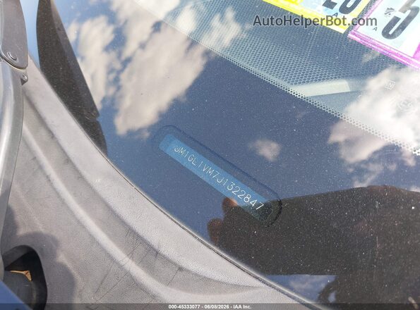 JM1GL1VM7J1322847 2018 MAZDA 6 Black Widok komory silnika
