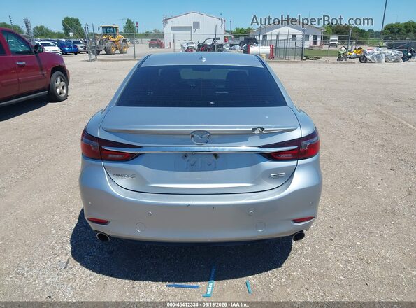 JM1GL1XY6J1319566 2018 MAZDA 6 Silver 