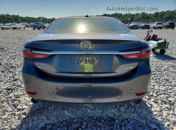 JM1GL1XY8J1329872 2018 MAZDA 6 Silver Widok z tyłu