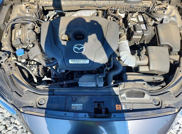 JM1GL1XY8J1329872 2018 MAZDA 6 Silver Widok wnętrza z tyłu