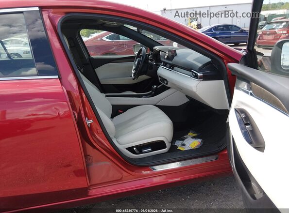 JM1GL1XYXM1614495 2021 MAZDA 6 Red Front interior view