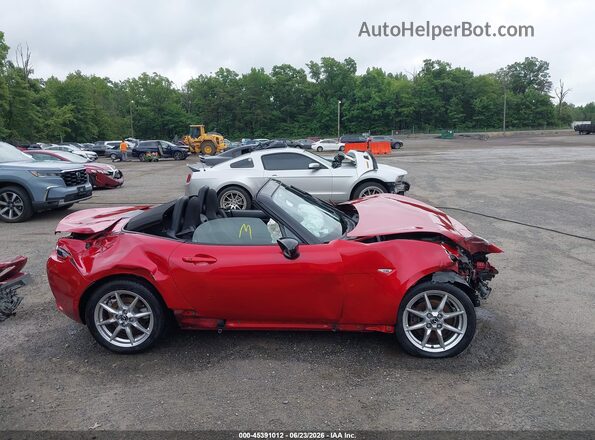 JM1NDAB71H0123330 2017 MAZDA MX-5 MIATA Red Вид задньої частини салону
