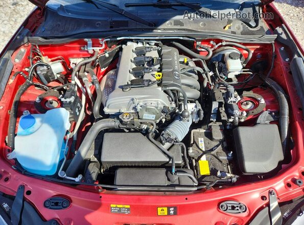 JM1NDAC71M0450271 2021 MAZDA MX-5 Red Widok wnętrza z tyłu