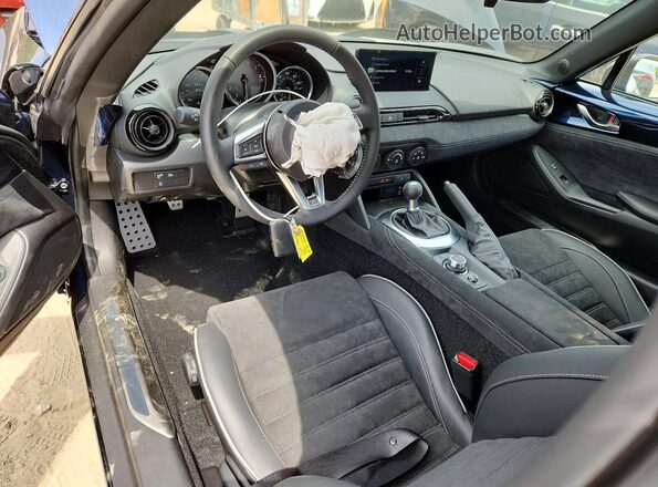 JM1NDAC71T0701417 2026 MAZDA MX-5 Blue Dashboard view