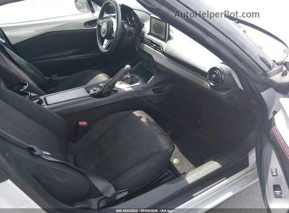 JM1NDAC75G0106351 2016 MAZDA MX-5 MIATA White Вид салону спереду