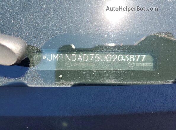 JM1NDAD75J0203877 2018 MAZDA MX-5 White Շարժիչի բաժամունքի տեսք