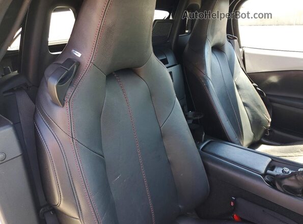 JM1NDAD75J0203877 2018 MAZDA MX-5 White Հետևի նստատեղերի տեսք