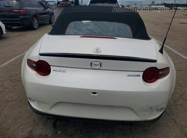 JM1NDAD79P0554297 2023 MAZDA MX-5 Белый Вид сзади