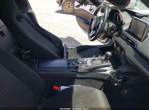 JM1NDAL72H0105045 2017 MAZDA MIATA White Widok naklejki z numerem VIN