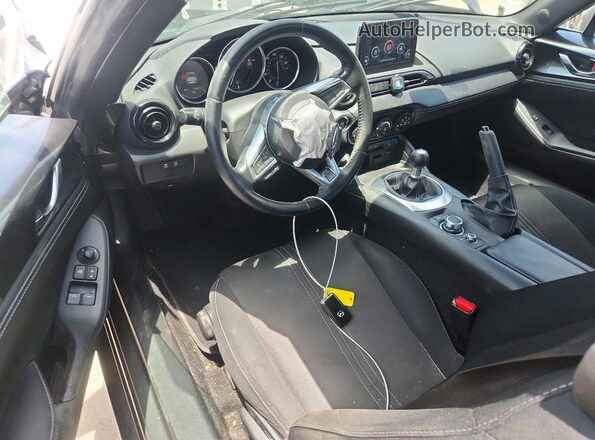 JM1NDAL73M0455598 2021 MAZDA MX-5 Gray Dashboard view