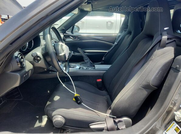 JM1NDAL73M0455598 2021 MAZDA MX-5 Gray Front interior view