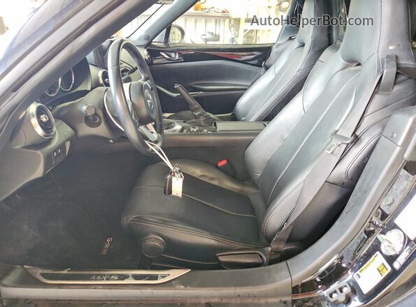 JM1NDAM70L0416853 2020 MAZDA MX-5 Black Front interior view