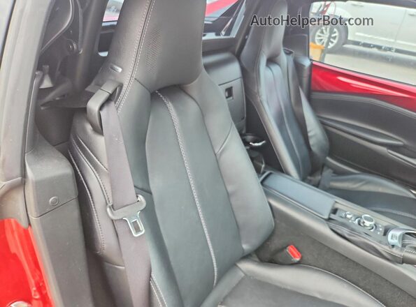 JM1NDAM71N0500781 2022 MAZDA MX-5 Темно-бордовый Вид задних сидений