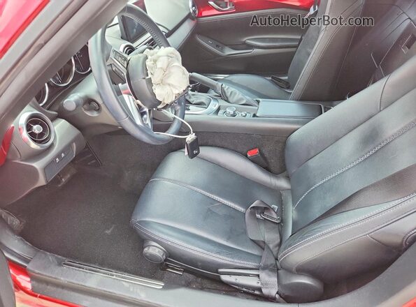 JM1NDAM71N0500781 2022 MAZDA MX-5 Темно-бордовый Вид салона спереди