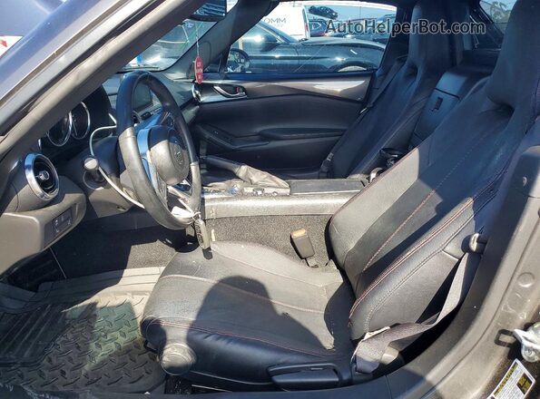 JM1NDAM74H0103540 2017 MAZDA MX-5 Gray Вид салону спереду