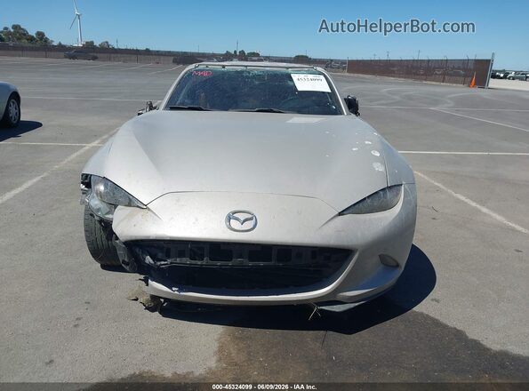 JM1NDAM74P0558015 2023 MAZDA MX-5 MIATA RF Серебряный Вид задней части салона