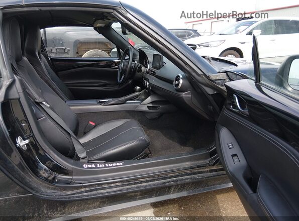 JM1NDAM75M0455911 2021 MAZDA MX-5 MIATA RF Черный Вид салона спереди