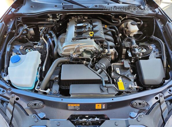 JM1NDAM7XT0700667 2026 MAZDA MX-5 Синий Вид задней части салона