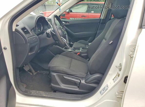 JM3KE2BY3G0627379 2016 MAZDA CX-5 Белый Вид салона спереди