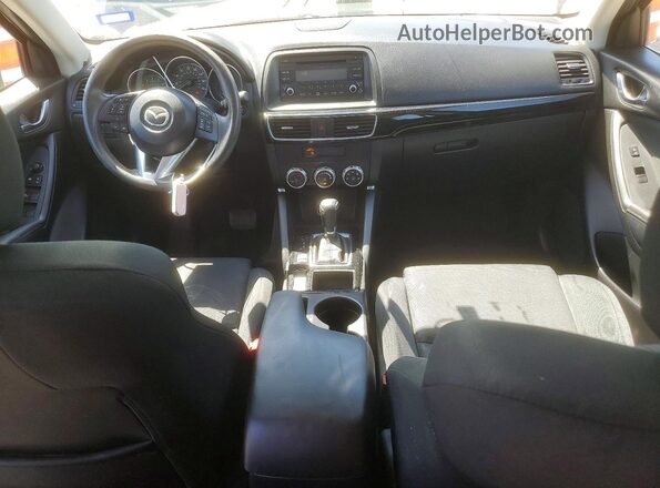 JM3KE2BY9G0631761 2016 MAZDA CX-5 Charcoal Vista del salpicadero