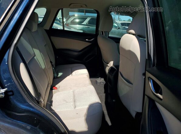 JM3KE2BYXG0756493 2016 MAZDA CX-5 Black Widok tylnych siedzeń