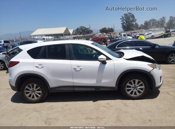 JM3KE2CY3G0737184 2016 MAZDA CX-5 Белый Вид задней части салона