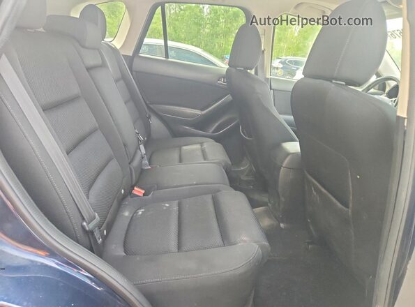 JM3KE2CY6G0818423 2016 MAZDA CX-5 Blue Widok wnętrza z tyłu