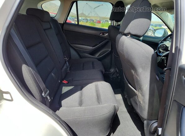JM3KE2CY7G0766882 2016 MAZDA CX-5 White უკანა სავარძლების ხედი