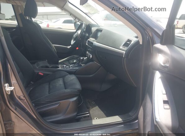 JM3KE2CY8G0769970 2016 MAZDA CX-5 Gray წინა სალონის ხედი