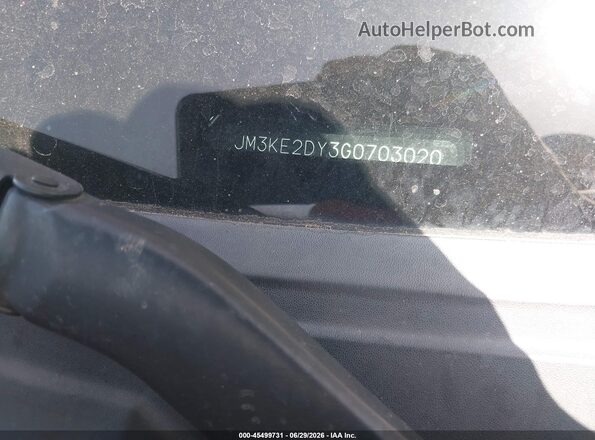 JM3KE2DY3G0703020 2016 MAZDA CX-5 Black Engine compartment view
