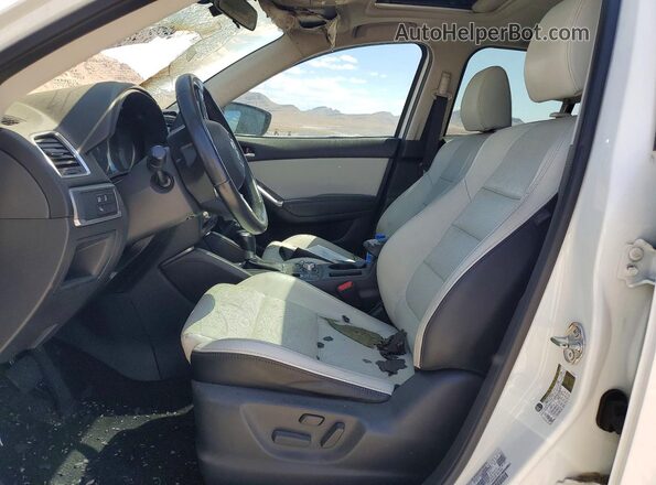 JM3KE2DY5G0792668 2016 MAZDA CX-5 White Widok wnętrza z przodu