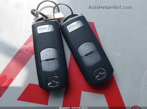 JM3KE2DY7G0745836 2016 MAZDA CX-5 Red Vista del salpicadero