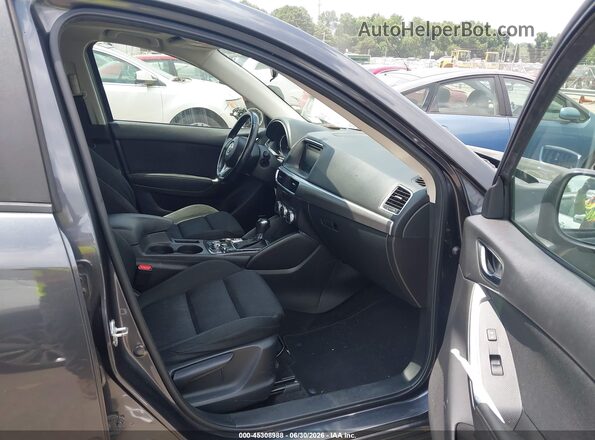 JM3KE4CY3G0703872 2016 MAZDA CX-5 Gray Front interior view