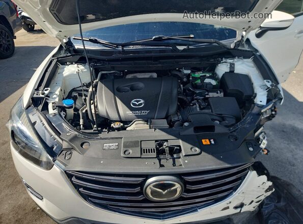 JM3KE4DY1G0611366 2016 MAZDA CX-5 White Vista del compartimento del motor
