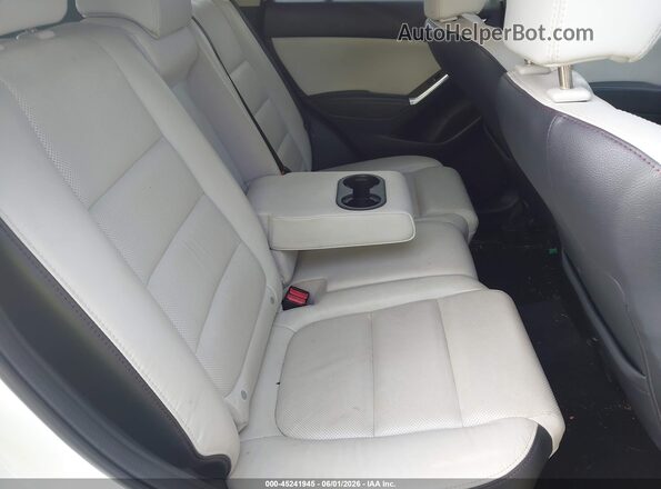 JM3KE4DY4G0609840 2016 MAZDA CX-5 White Vista de la etiqueta del VIN
