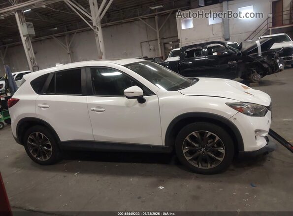 JM3KE4DY4G0793645 2016 MAZDA CX-5 White Widok wnętrza z tyłu