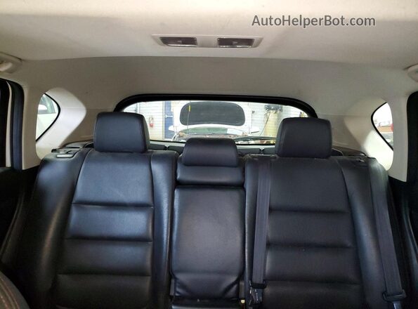 JM3KE4DY8G0832477 2016 MAZDA CX-5 White Widok tylnych siedzeń
