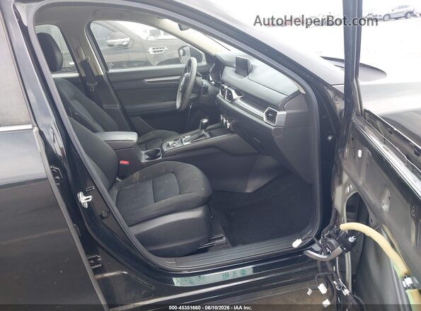 JM3KFABL3H0116686 2017 MAZDA CX-5 Черный Вид салона спереди