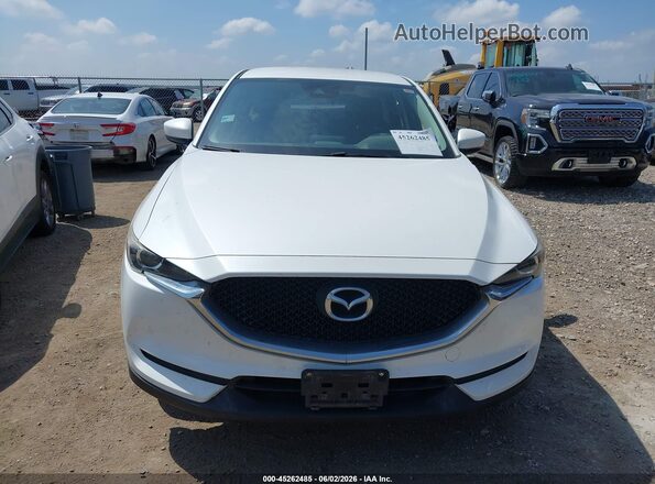 JM3KFABLXH0124123 2017 MAZDA CX-5 Белый Вид задней части салона