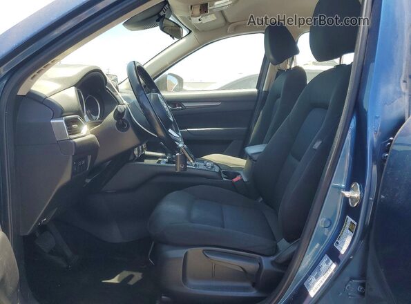 JM3KFABM1L0866329 2020 MAZDA CX-5 Синий Вид салона спереди