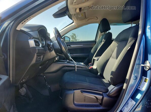 JM3KFABM3J1411182 2018 MAZDA CX-5 Blue Vista interior delantera