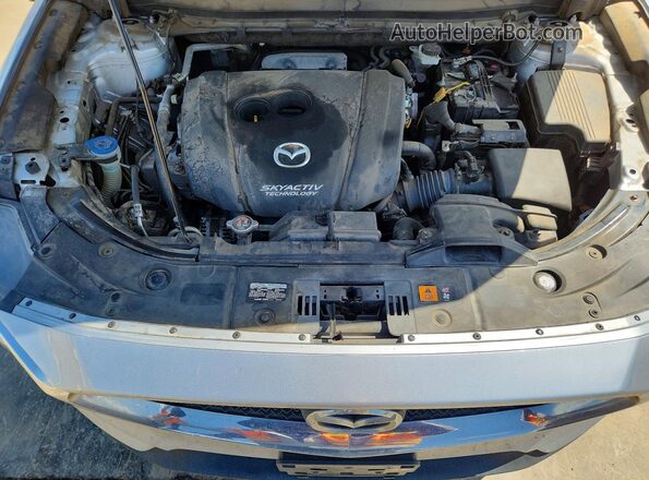 JM3KFABM9K0678236 2019 MAZDA CX-5 Silver Vista del compartimento del motor