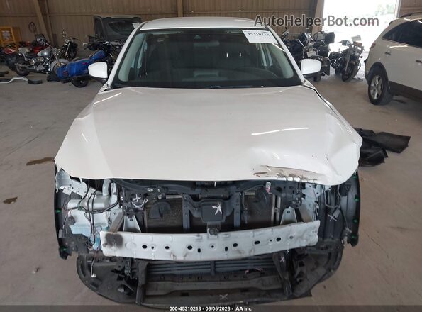 JM3KFABMXJ1458032 2018 MAZDA CX-5 White Вид задньої частини салону
