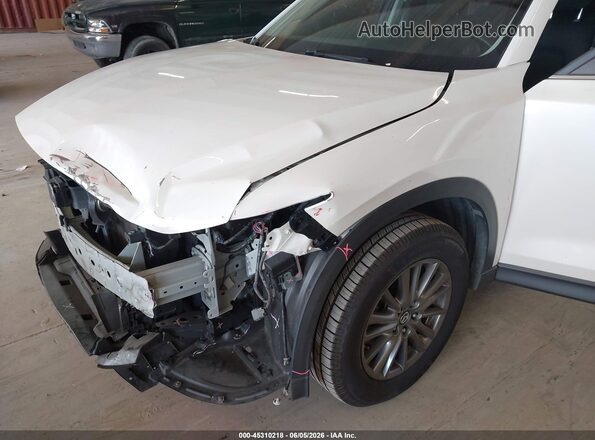 JM3KFABMXJ1458032 2018 MAZDA CX-5 White 